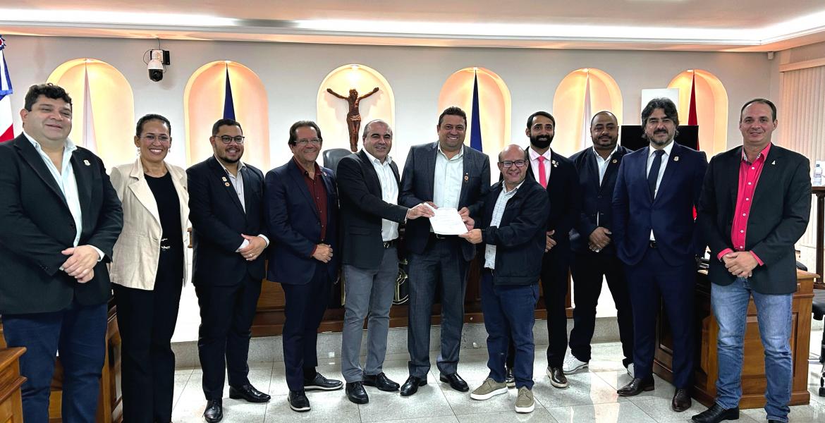 Na foto: Carlos Bananal, Sgt. Edna, Daniel Campos, Dr. Reginaldo, Juninho Trevisan, Dr. Talhys, Cleber Silveira, Victor Rodrigues, Marciano, Kiko Bonfim e Leandro Desemboque