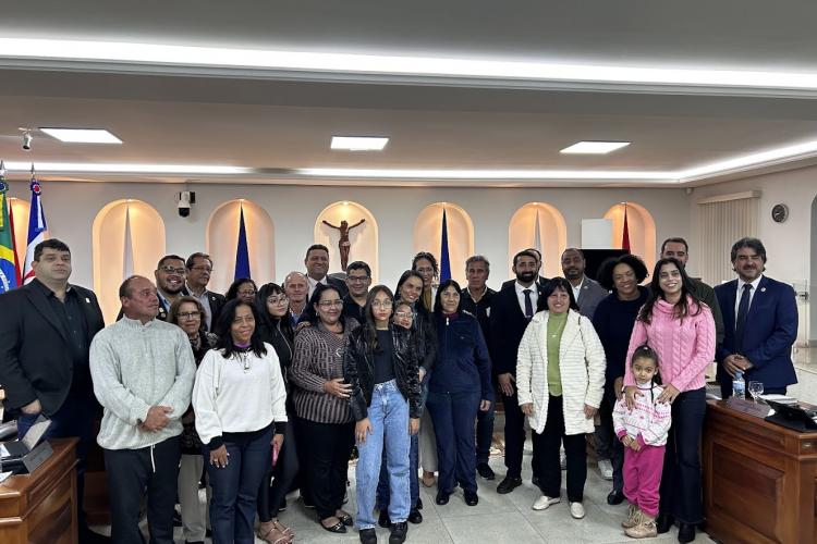 Familiares de Sofia Lopes Eufrásio acompanham apresentação do projeto da "Política de Conscientização sobre Trissomias e Doenças Raras"