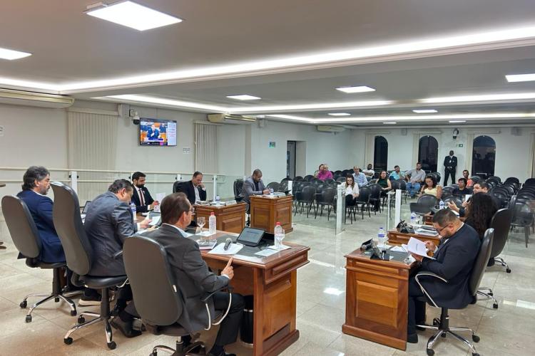 Foram propostas 22 indicações e 20 requerimentos sobre diversos temas de interesse público