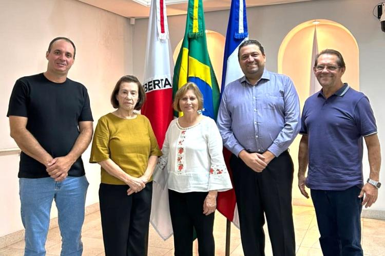 Vereadores Leandro, Dr. Talhy e Dr. Reginaldo receberam Meri Rodrigues e Maria Alice